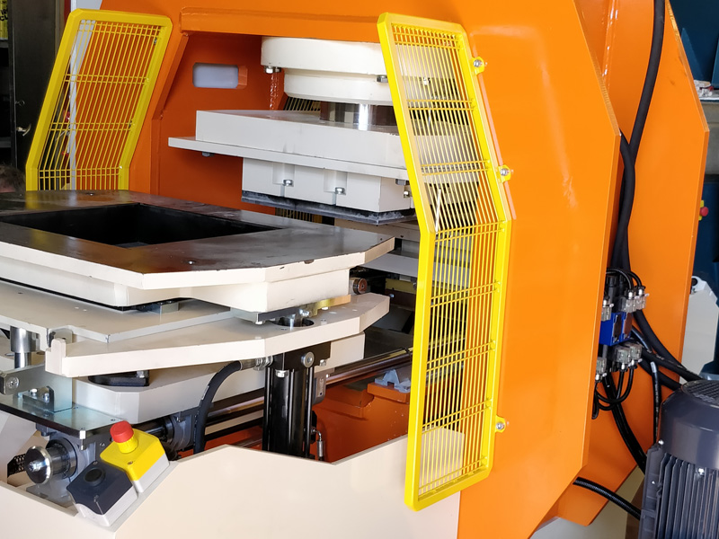 Mechanical Constructions, Machines and Accessories